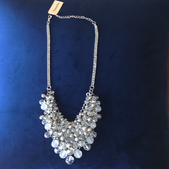 Silver Tone and White Necklace - Picture 3 of 4